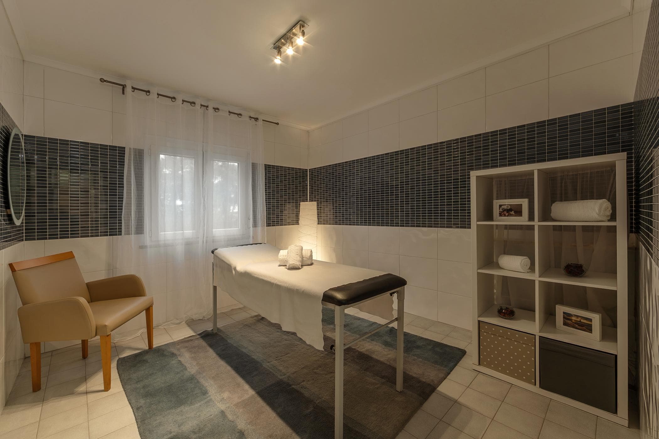 Hotel Pinhal Mar property and natural setting